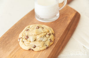 Bakery-Style Jumbo Chocolate Chip Cookie Recipe